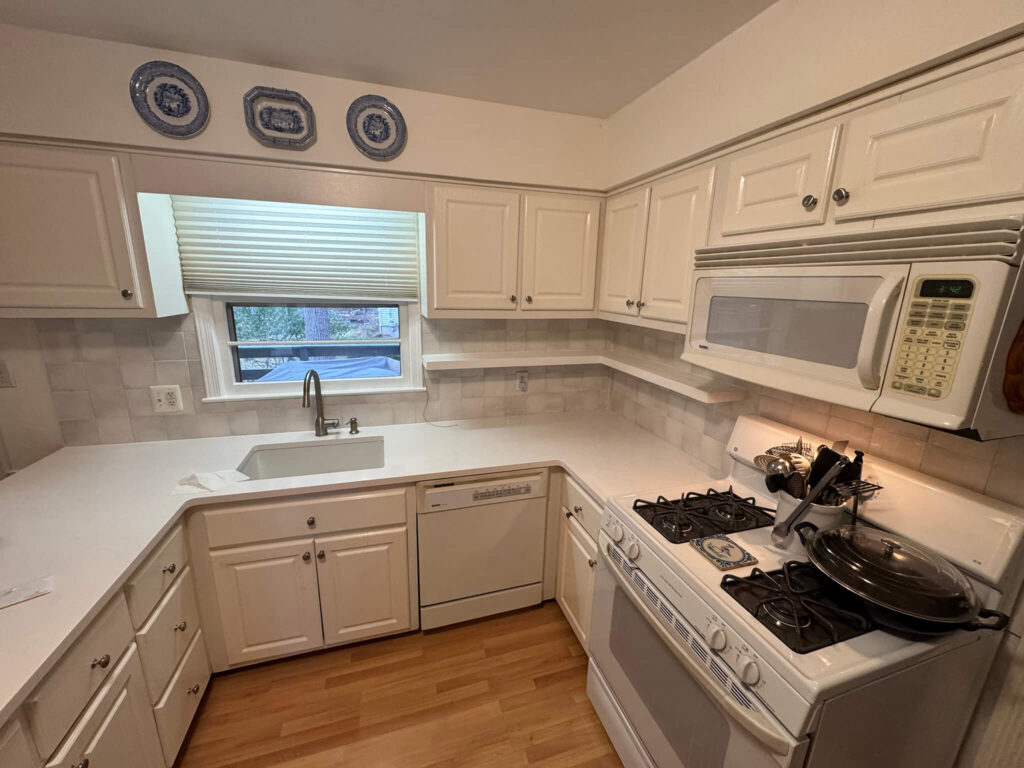 Kitchen Backsplash and Shelves After Renovations
